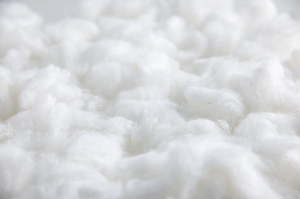 棉花是柔軟但沒有彈性的材質
